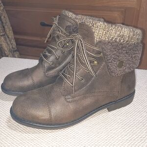 Cliffs By White Mountain Women's Brown Ankle  Woven Lined Boots Decker 8.5